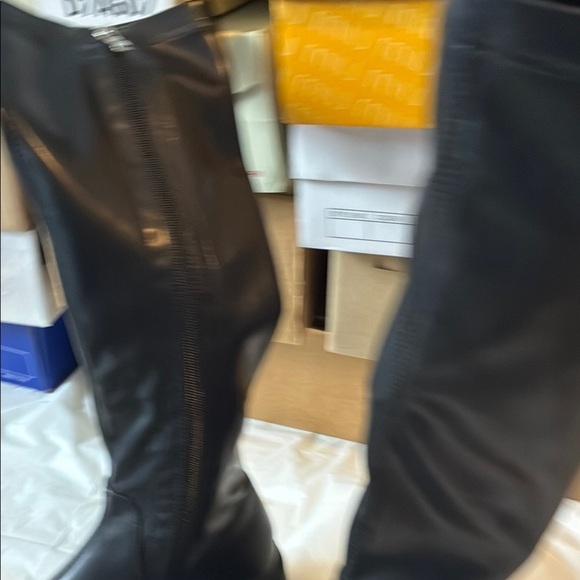 Vivianly Black Heeled Boots - Picture 3 of 9